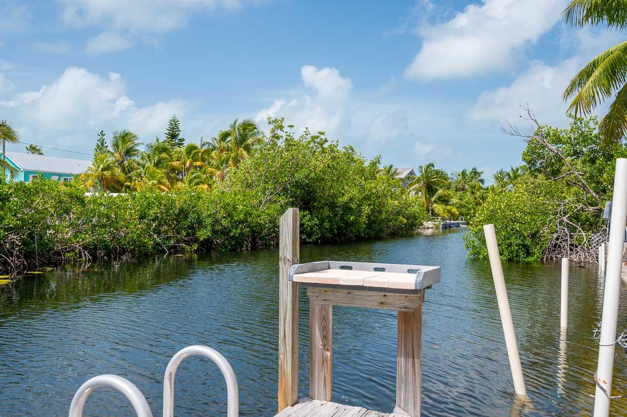 27346 Martinique Lane Summerland Key, FL 33042 - Photo 18 of 33