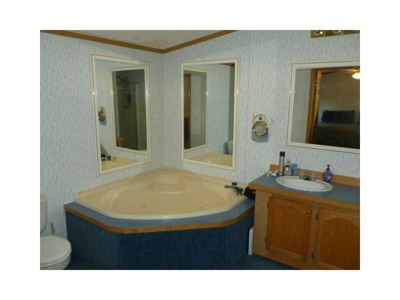 528 Cape Road Limington, ME 04049 - Photo 7 of 8 Master Bath/Spa.