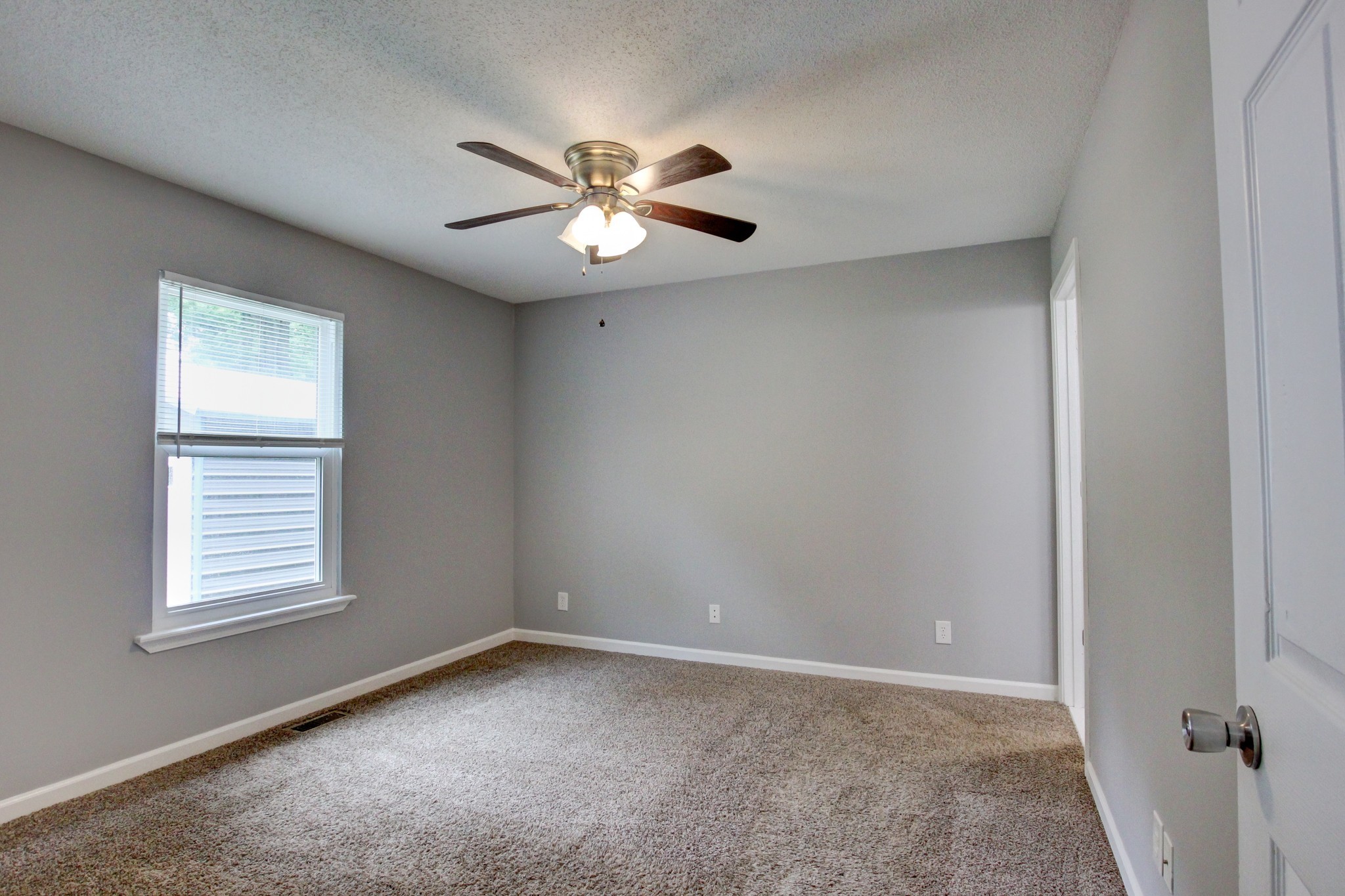 245 Gip Manning Road Clarksville, TN 37042 - Photo 6 of 47 Gallery Image 6
