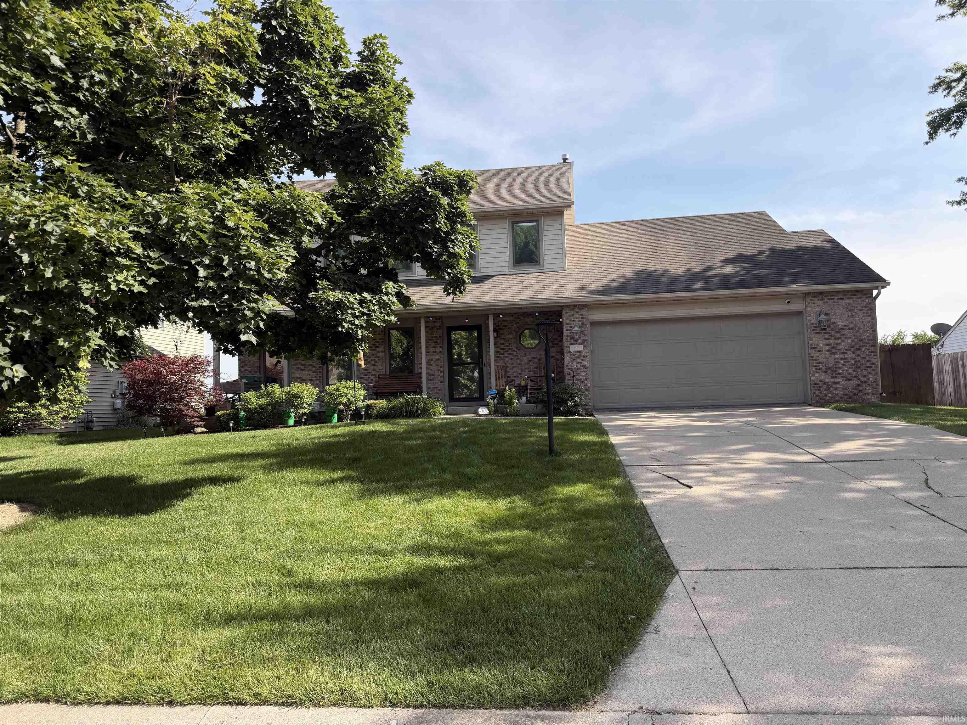 8609 Spring Forest Drive Fort Wayne, IN 46804 - Photo 3 of 40