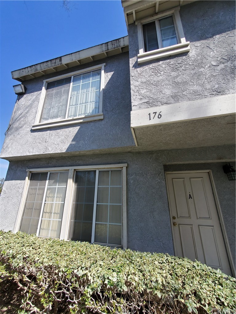 176 West Walnut Avenue, Unit A Rialto, CA 92376 - Photo 1 of 1