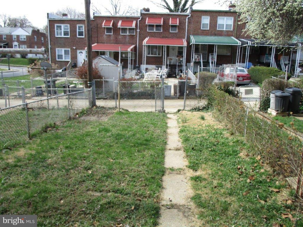 904 Kevin Road Baltimore, MD 21229 - Photo 11 of 12 Exterior (General)