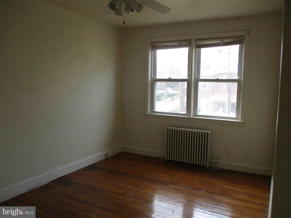 904 Kevin Road Baltimore, MD 21229 - Photo 9 of 12 Bedroom