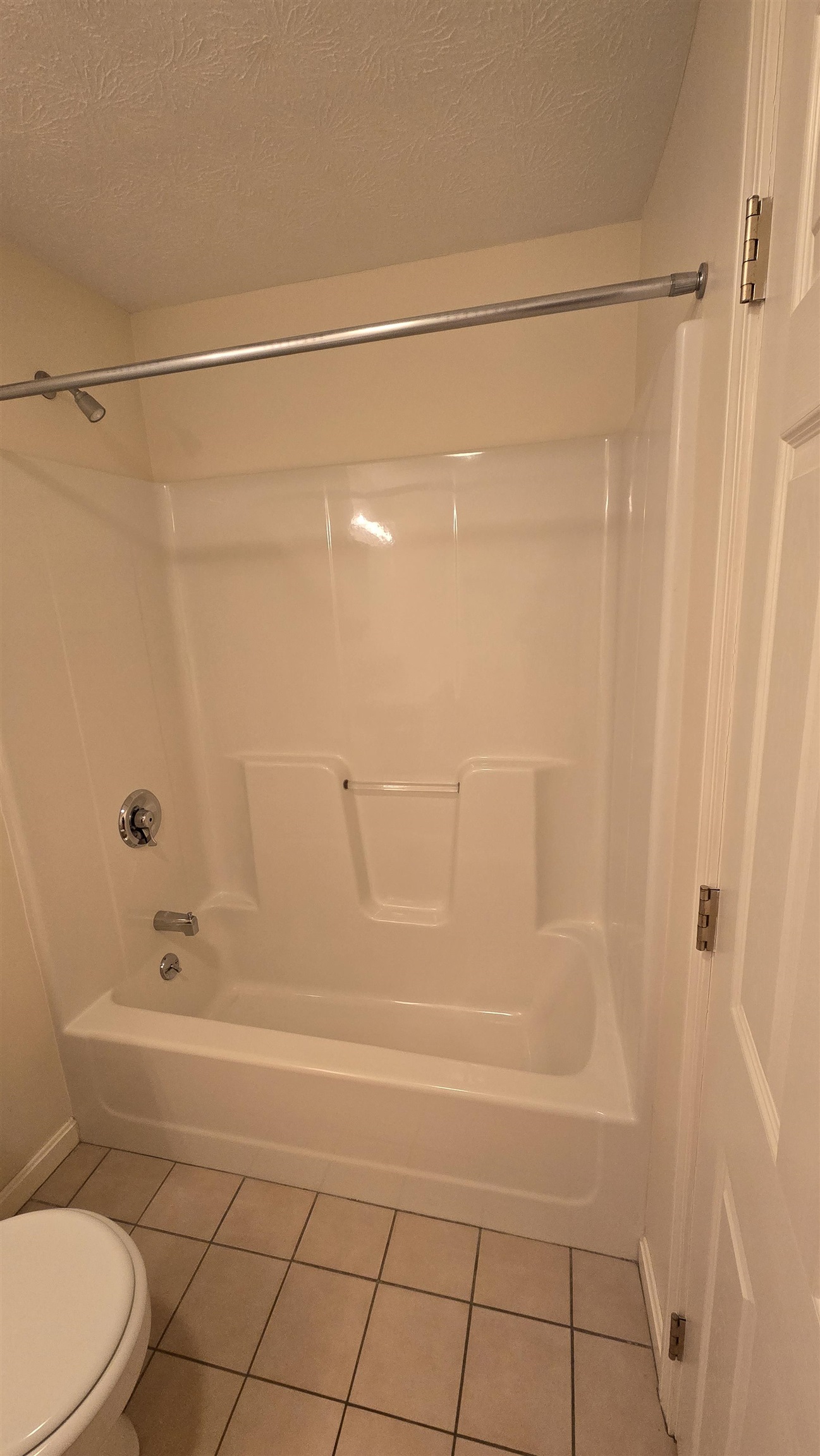 101 James Circle, Unit 101 Concord, NH 03301 - Photo 19 of 42