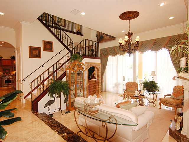 705 Southeast Riverside Drive Stuart, FL 34994 - Photo 12 of 24
