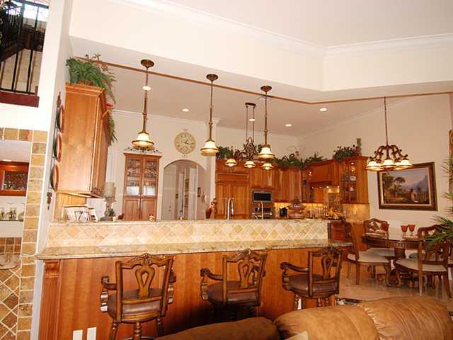 705 Southeast Riverside Drive Stuart, FL 34994 - Photo 15 of 24