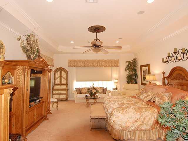 705 Southeast Riverside Drive Stuart, FL 34994 - Photo 7 of 24
