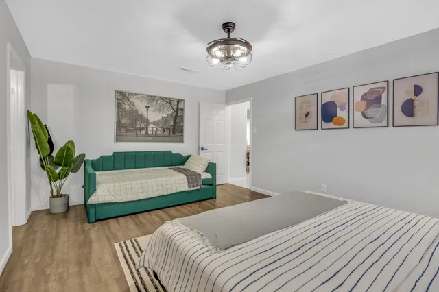 $2,600 | 13330 Trompilla Lane, Houston, TX 77083