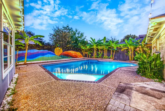 $2,600 | 13330 Trompilla Lane, Houston, TX 77083