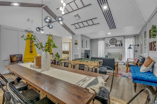 $2,600 | 13330 Trompilla Lane, Houston, TX 77083