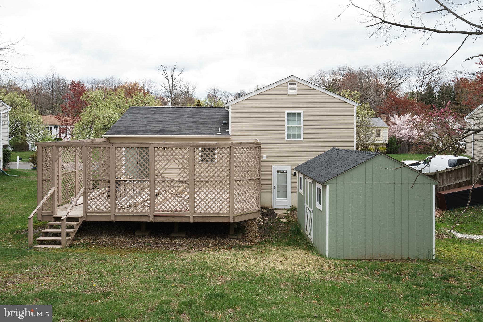 8307 Falcon Point Street Laurel, MD 20708 - Photo 25 of 27 Rear