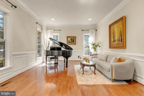 $2,175,000 | 6238 Linway Terrace, McLean, VA 22101