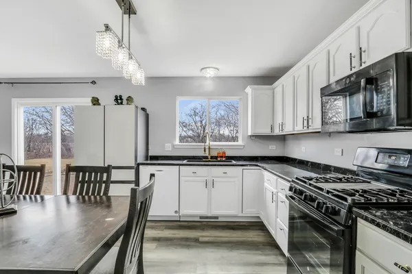 $445,000 | 3801 Phillip Drive, Zion, IL 60099