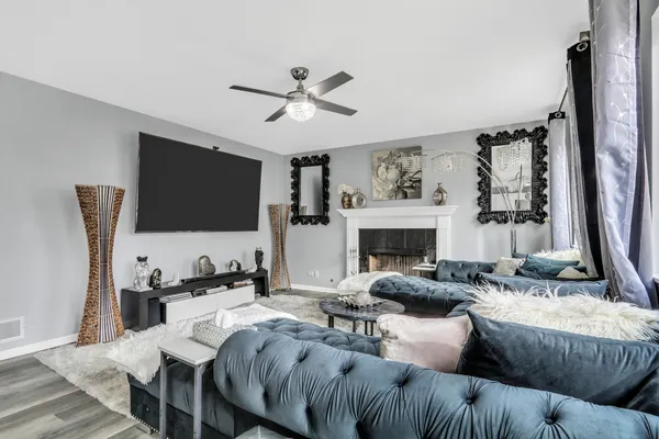 $445,000 | 3801 Phillip Drive, Zion, IL 60099