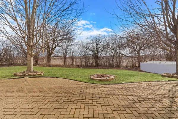 $445,000 | 3801 Phillip Drive, Zion, IL 60099