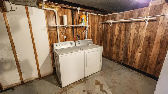 $200,000 | 511 11th Street North, Moorhead, MN 56560