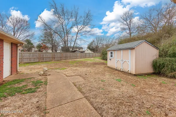 a view of a outdoor space
