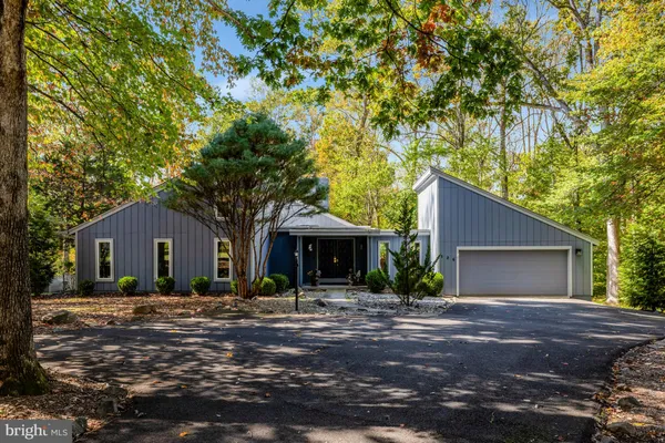 $1,525,000 | 526 Springvale Road, Great Falls, VA 22066