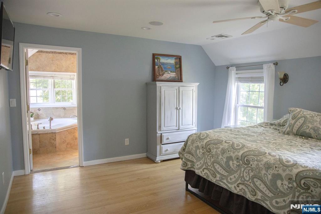 22 Warren Road Fair Lawn, NJ 07410 - Photo 24 of 45