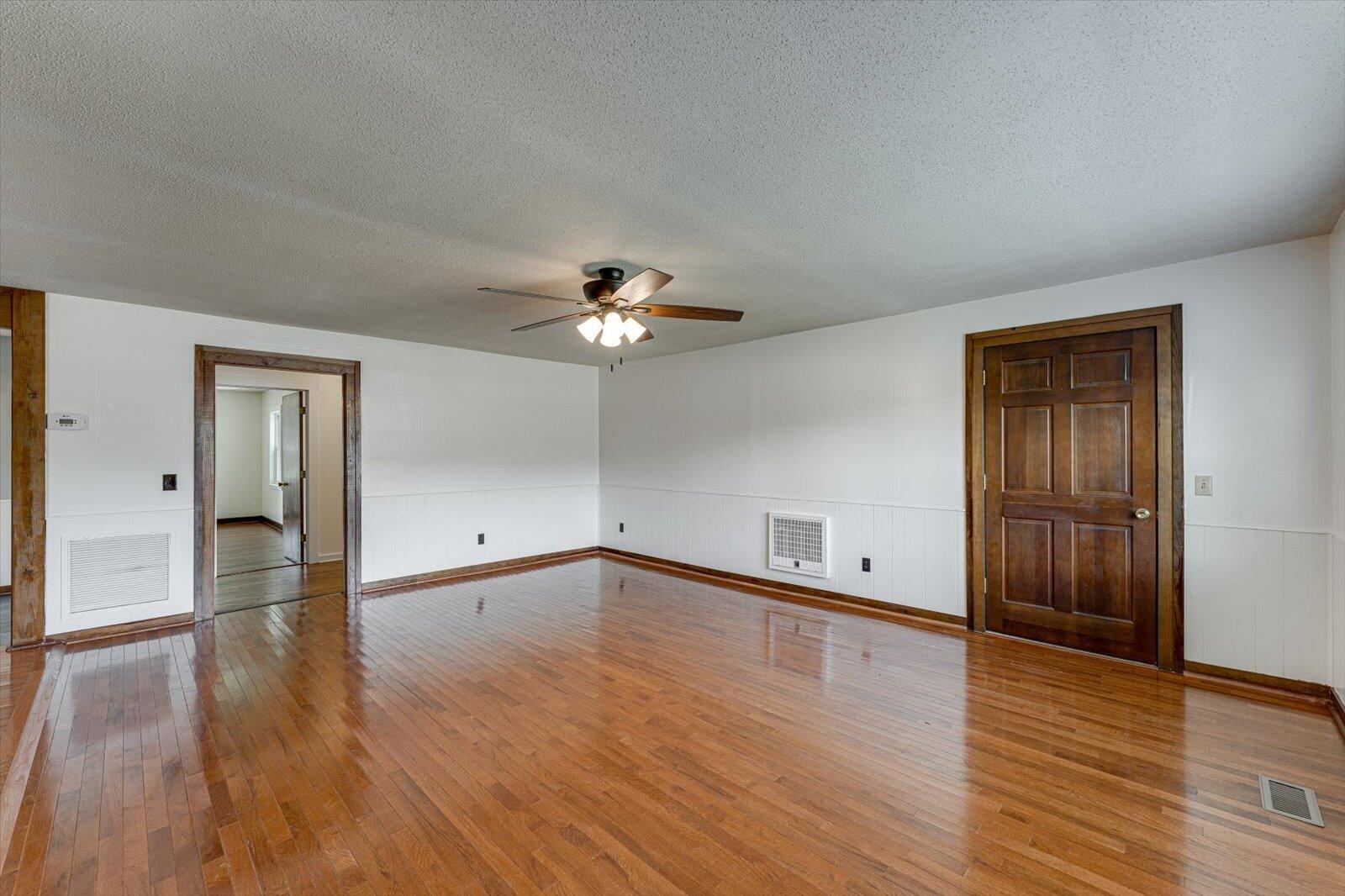 823 Mission Ridge Road Rossville, GA 30741 - Photo 6 of 28 06-823 Mission Ridge reshoot-6