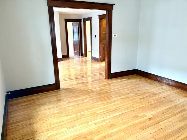 $2,500 | 6 Walnut Street, Unit 2, Wakefield, MA 01880