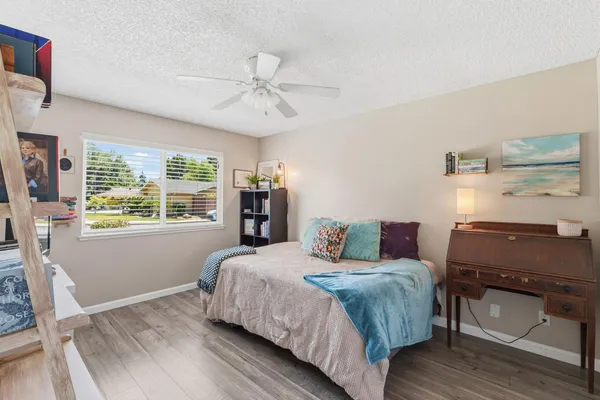 $450,000 | 1741 Robinwood Avenue, Clovis, CA 93611