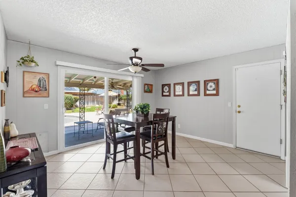 $450,000 | 1741 Robinwood Avenue, Clovis, CA 93611