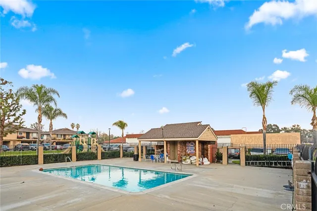 $2,450 | 32128 Paseo Carolina, San Juan Capistrano, CA 92675