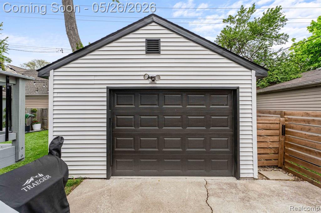1339 East 14 Mile Road Birmingham, MI 48009 - Photo 41 of 51
