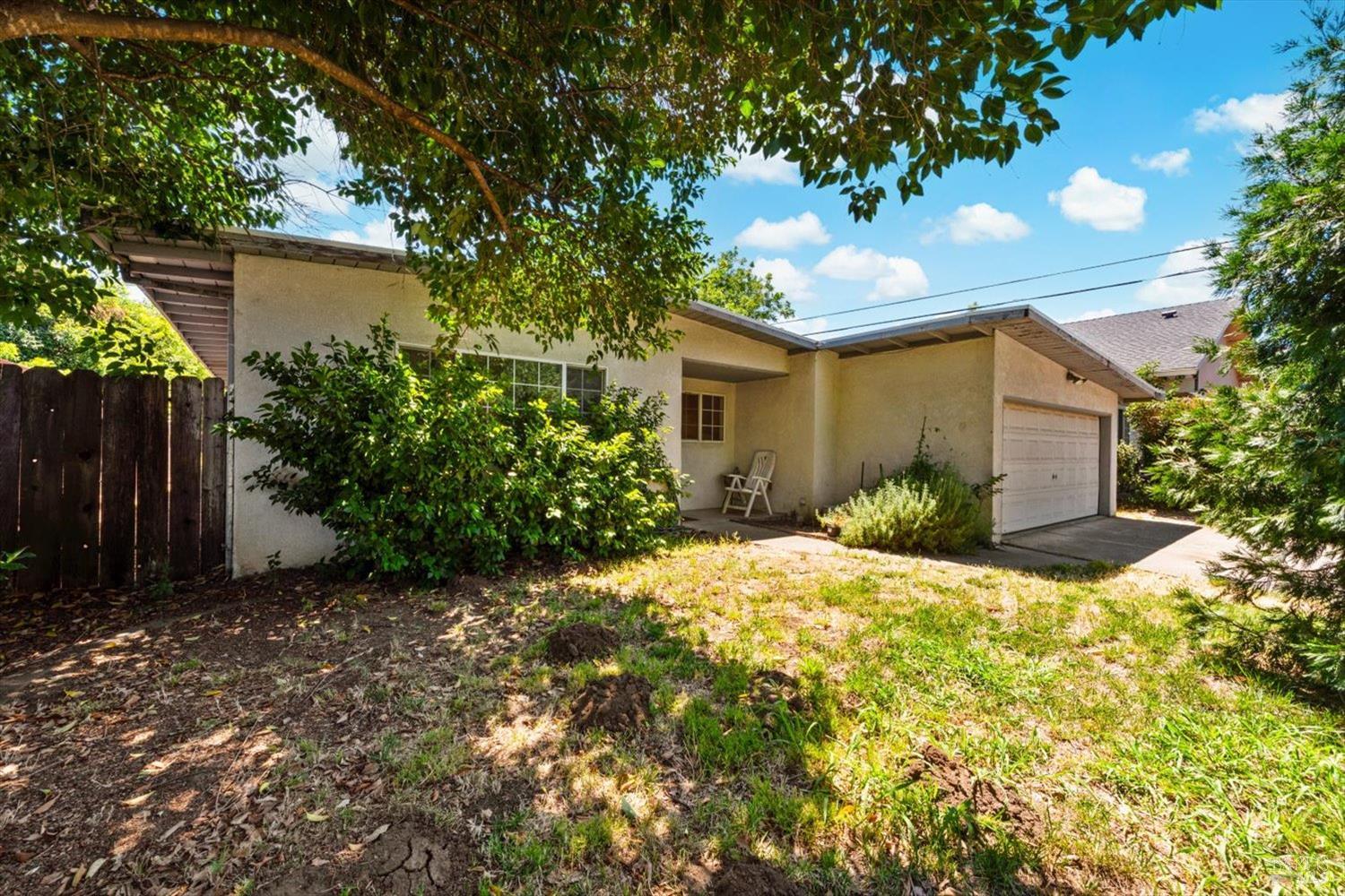 341 Grape Street Vacaville, CA 95688 - Photo 4 of 40