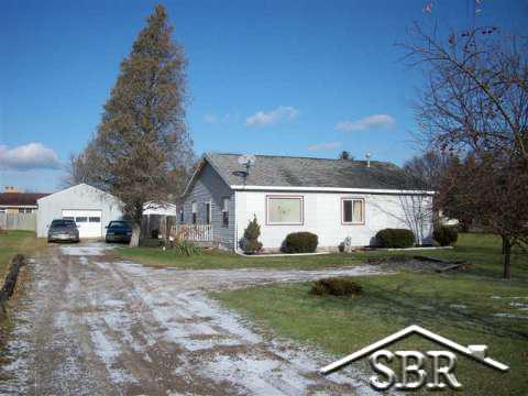 2320 Shattuck Road Saginaw, MI 48603 - Photo 1 of 6 20033062.JPG