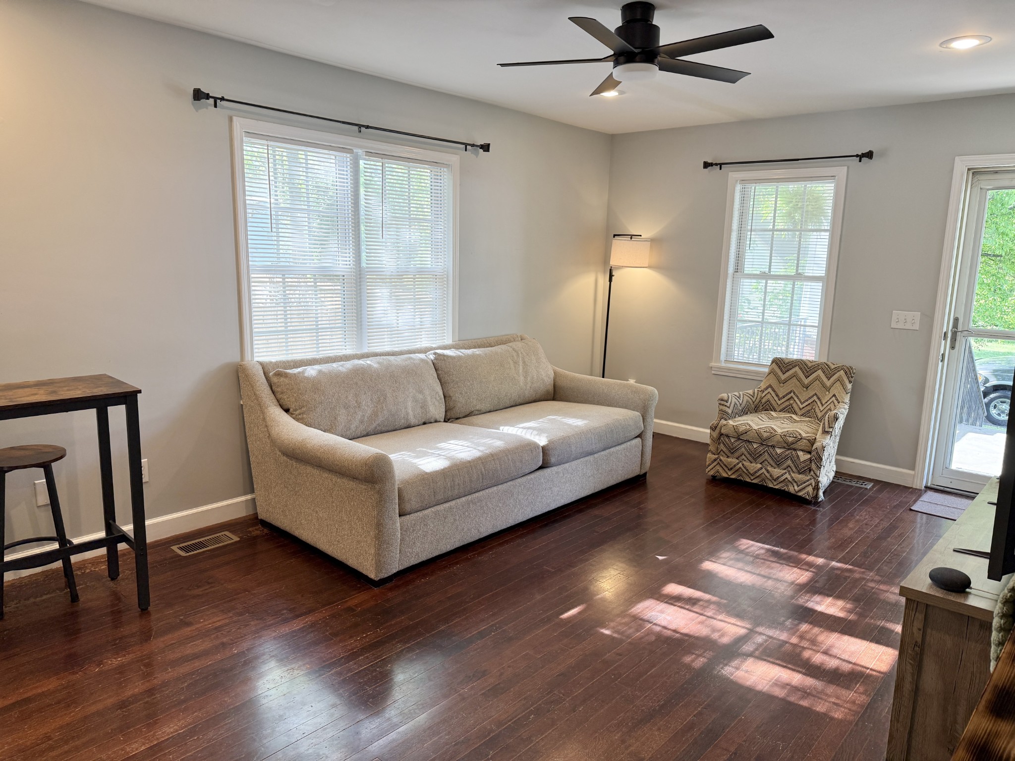 413 West 5th Street Dickson, TN 37055 - Photo 8 of 19