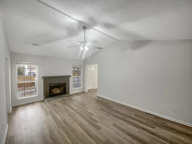 $320,000 | 105 Nottingham Court, Summerville, SC 29485