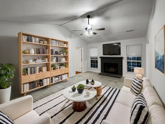 $325,000 | 105 Nottingham Court, Summerville, SC 29485