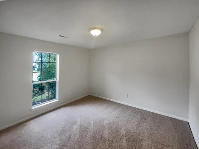 $320,000 | 105 Nottingham Court, Summerville, SC 29485