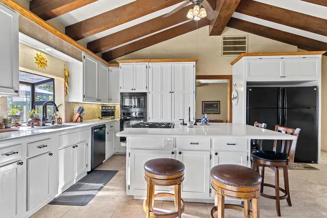 $1,375,000 | 10722 Rawles Road, Oakdale, CA 95361