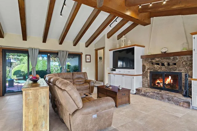 $1,375,000 | 10722 Rawles Road, Oakdale, CA 95361