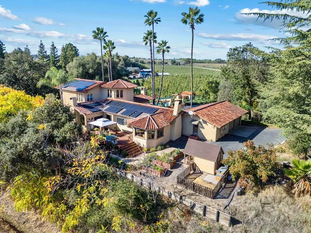 $1,375,000 | 10722 Rawles Road, Oakdale, CA 95361