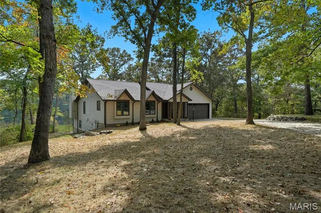 $899,900 | 26 Madre Court, Foristell, MO 63348