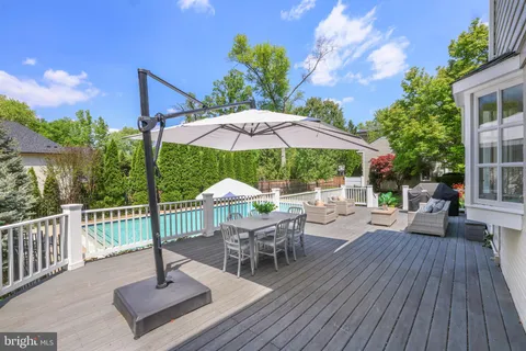 $1,400,000 | 9600 Pinkney Court, Potomac, MD 20854
