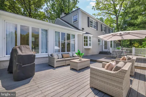 $1,400,000 | 9600 Pinkney Court, Potomac, MD 20854