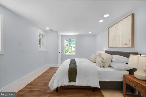 $1,400,000 | 9600 Pinkney Court, Potomac, MD 20854