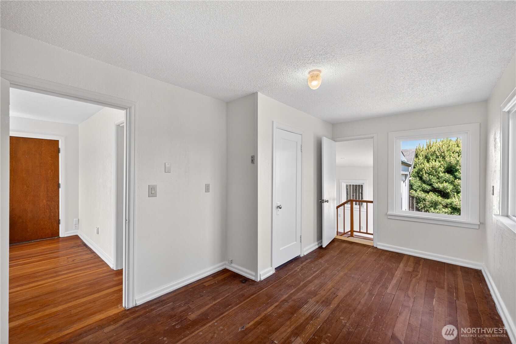 2009 11th Street Anacortes, WA 98221 - Photo 17 of 26