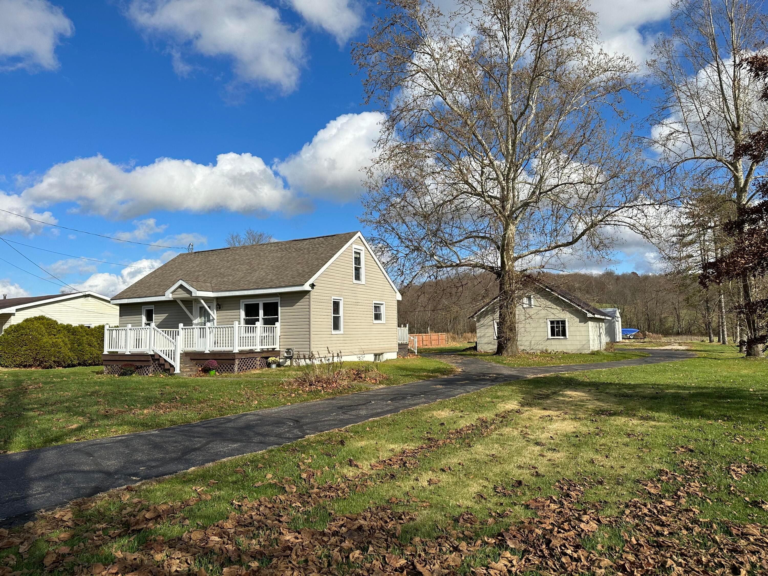 320 County Line Road Hopewell, OH 43746 - Photo 1 of 29 B59E088E-DA4E-4CFA-8280-521213D3049E
