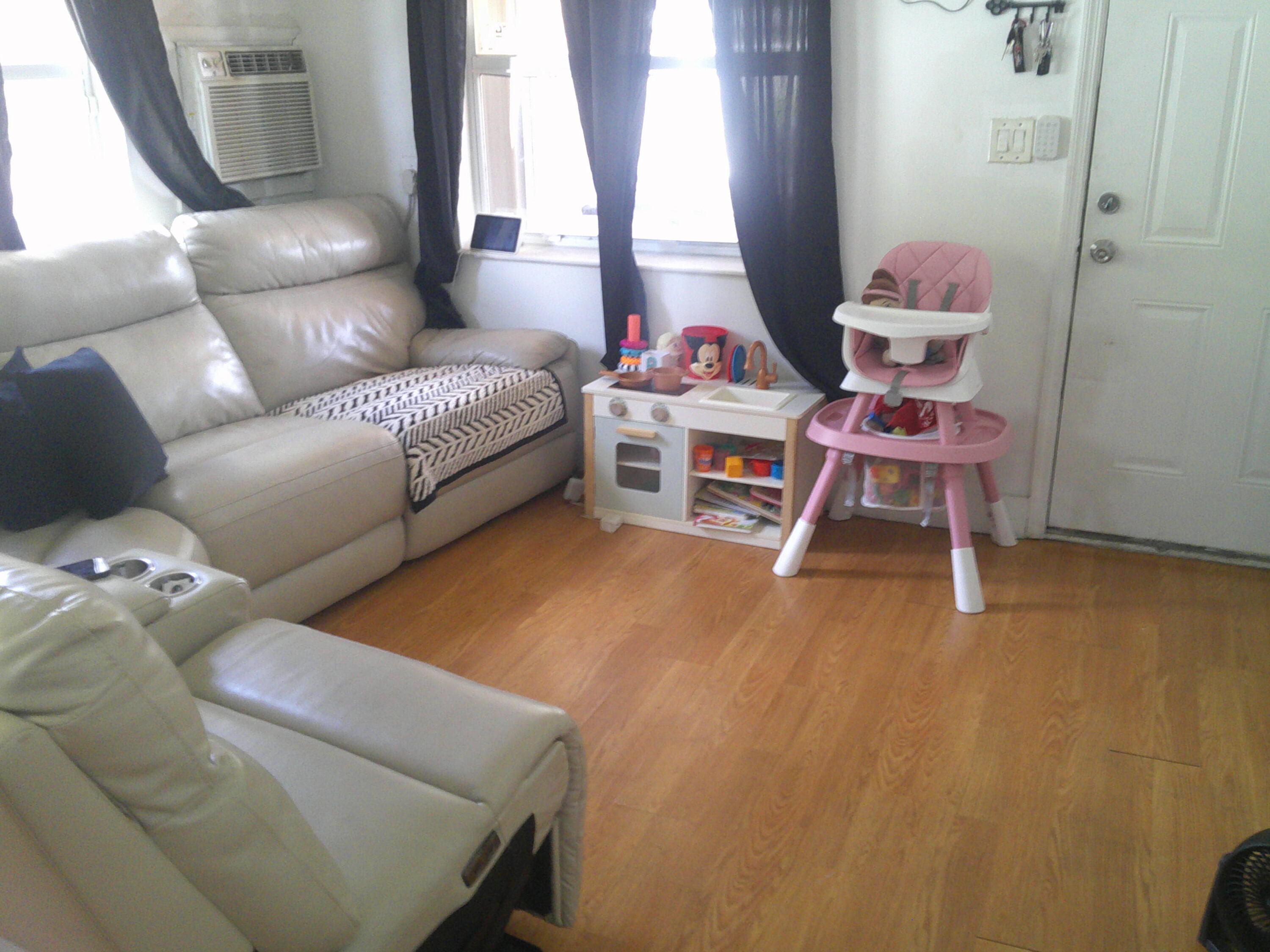 1780 Northwest 64th Street Miami, FL 33147 - Photo 6 of 10 DSCF0014