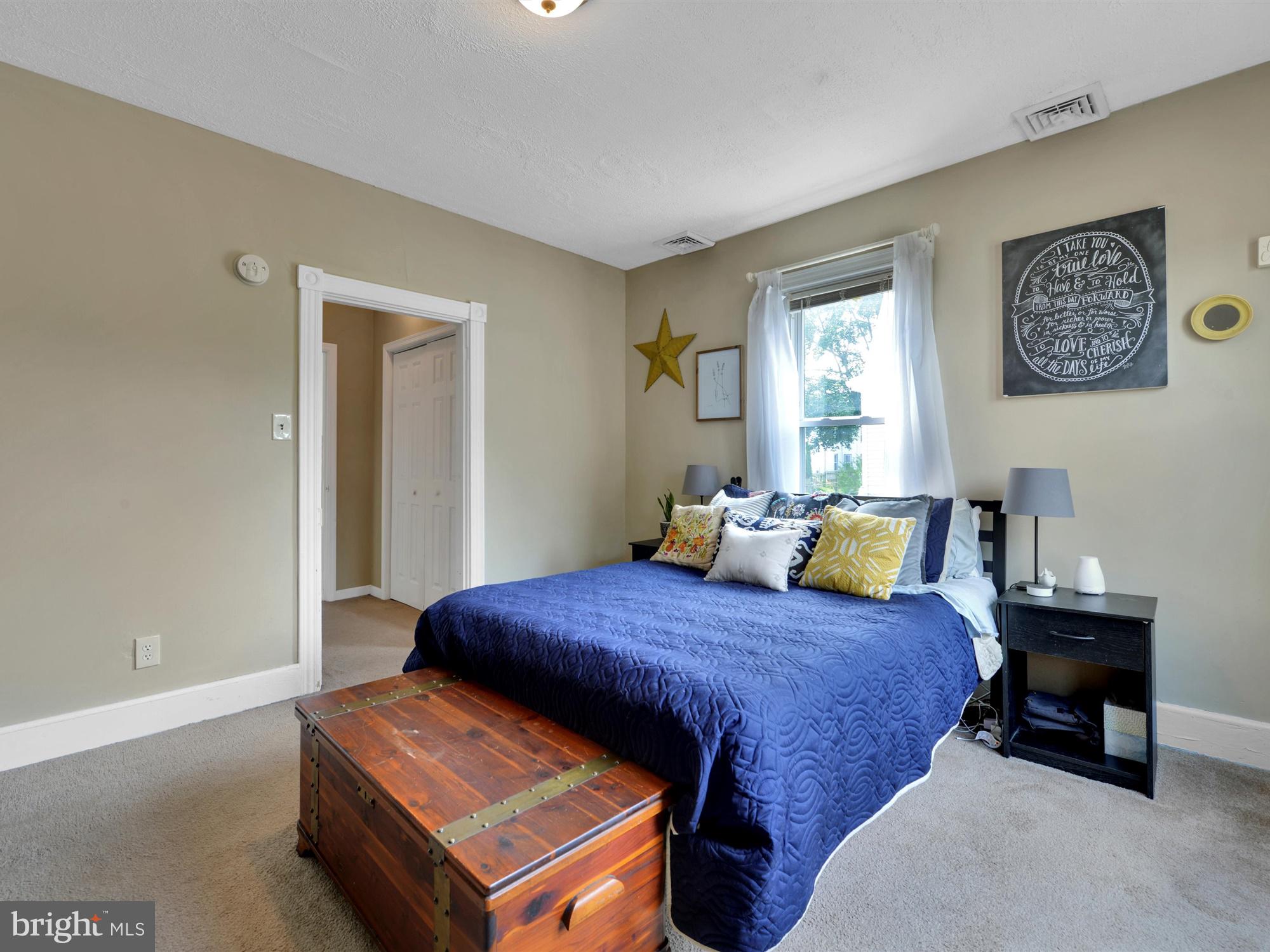 14 East Lemon Street Lititz, PA 17543 - Photo 18 of 31 Neutral Color Schemes