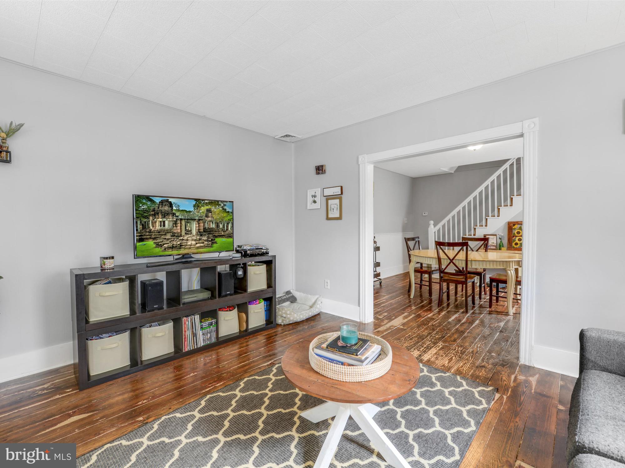 14 East Lemon Street Lititz, PA 17543 - Photo 6 of 31 Hardwood Floors