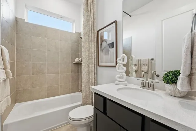 $479,277 | 231 Belmont Way, Cedar Creek, TX 78612