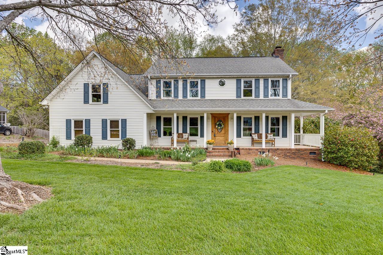 128 Squires Creek Road Simpsonville, SC 29681 - Photo 1 of 34 Gallery Image 1