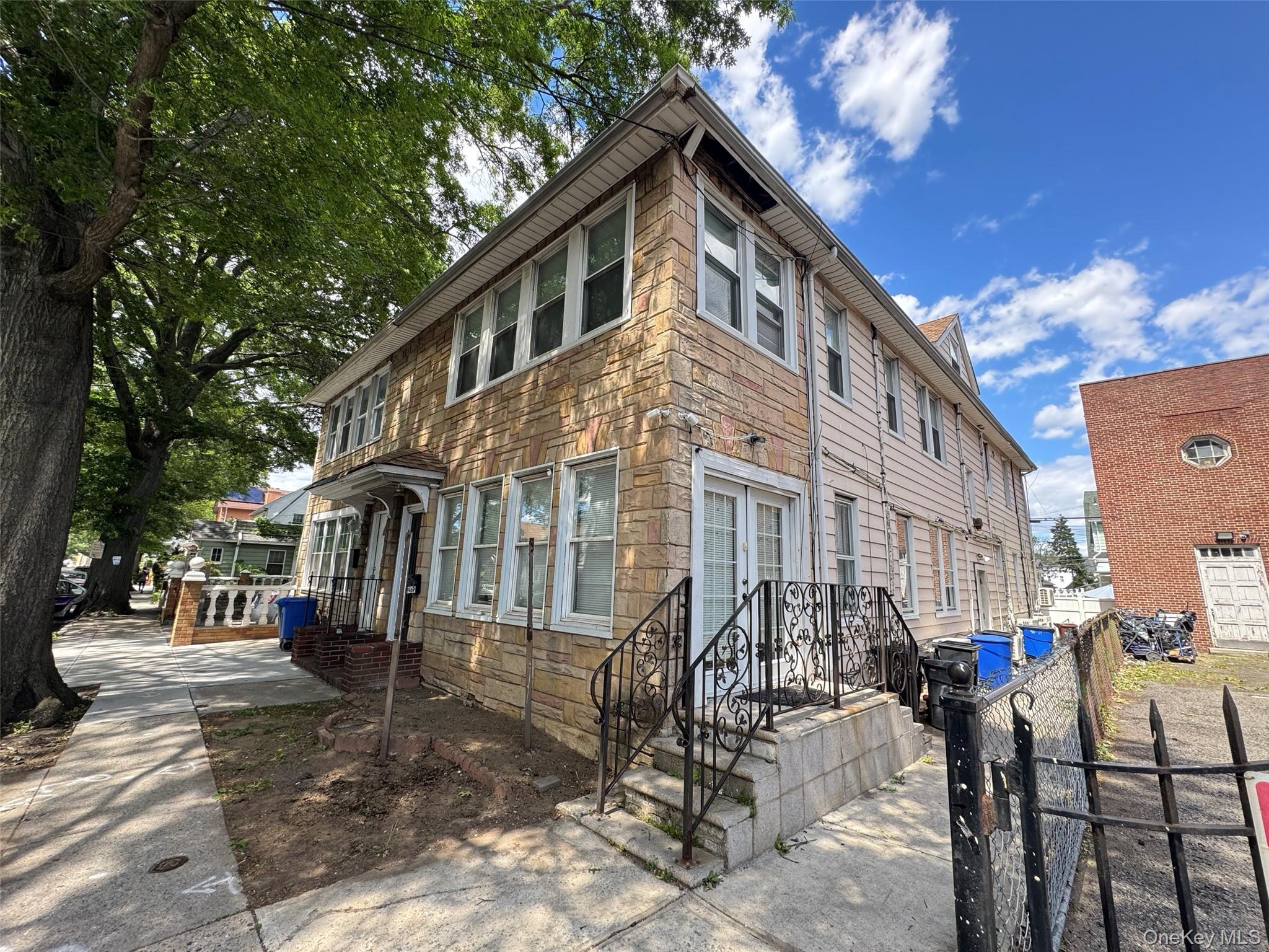 94-69 Springfield Boulevard Queens, NY 11428 - Photo 1 of 14